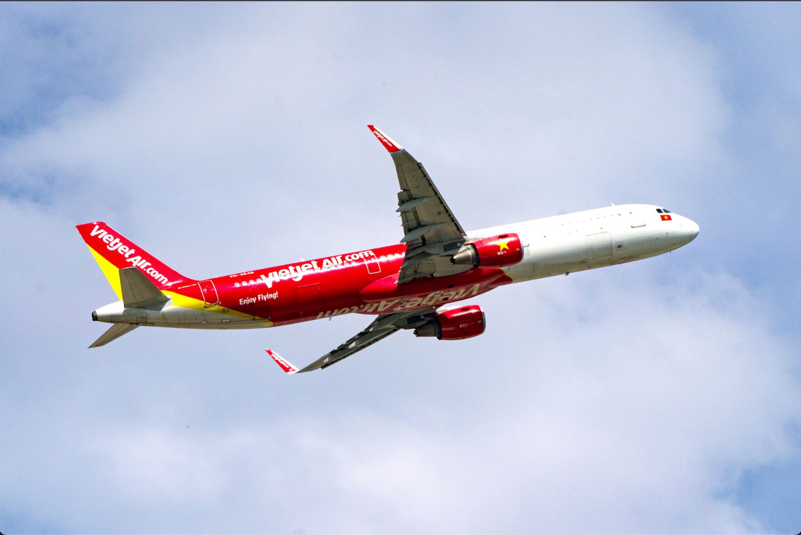 tô màu máy bay vietjet dễ thương