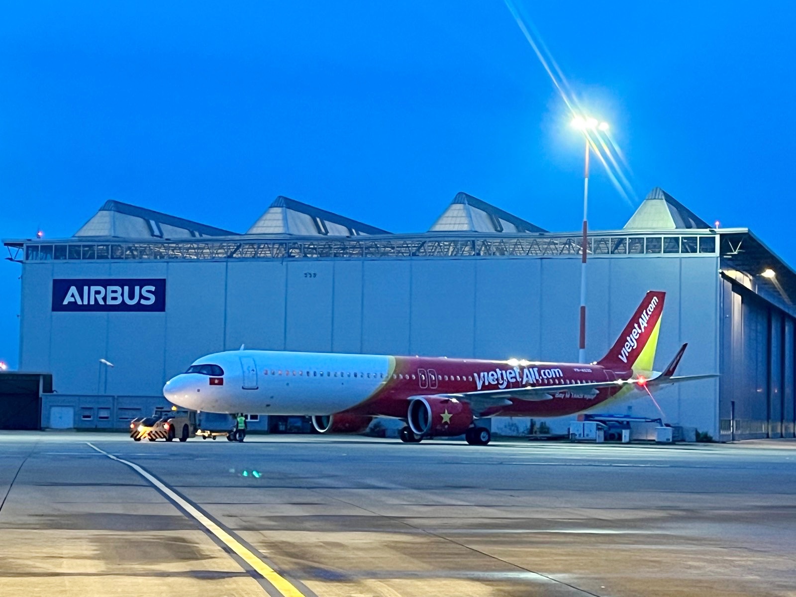 tô màu máy bay vietjet 0011